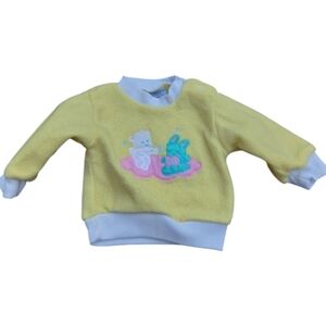 Hugs & Kisses By Clever Tots Yellow 3-6 Mo Bear and Bunny Design Sweatshirt Cute
